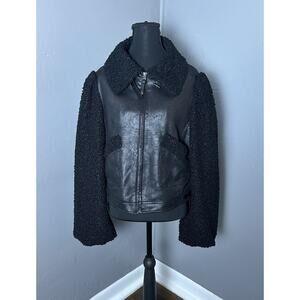 Women’s Black Cropped Full Zip Jacket With Fluffy Trim Size‎ XL cozy so soft